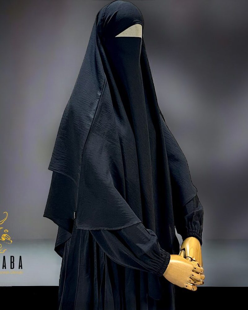 hudaiya abaya set