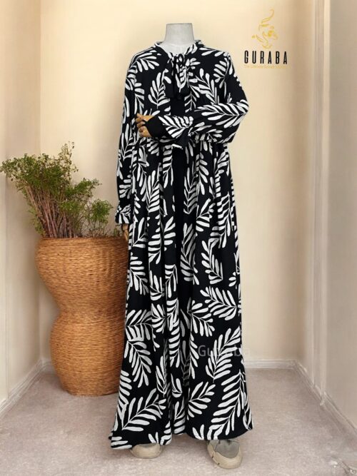 Stylish Black & Whit Leaf Print Shrug