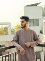 Omani Thobe Signature Series – Pulm Brown