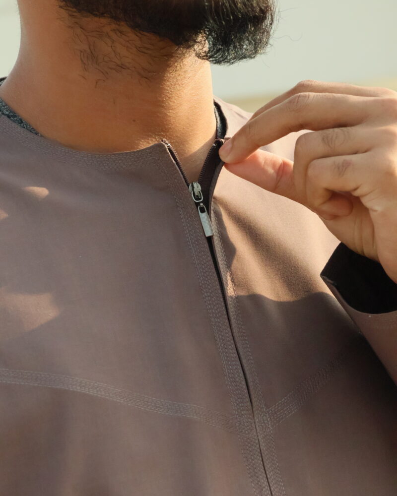 Omani Thobe Signature Series – Pulm Brown