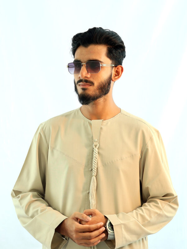Emirate thobe beige