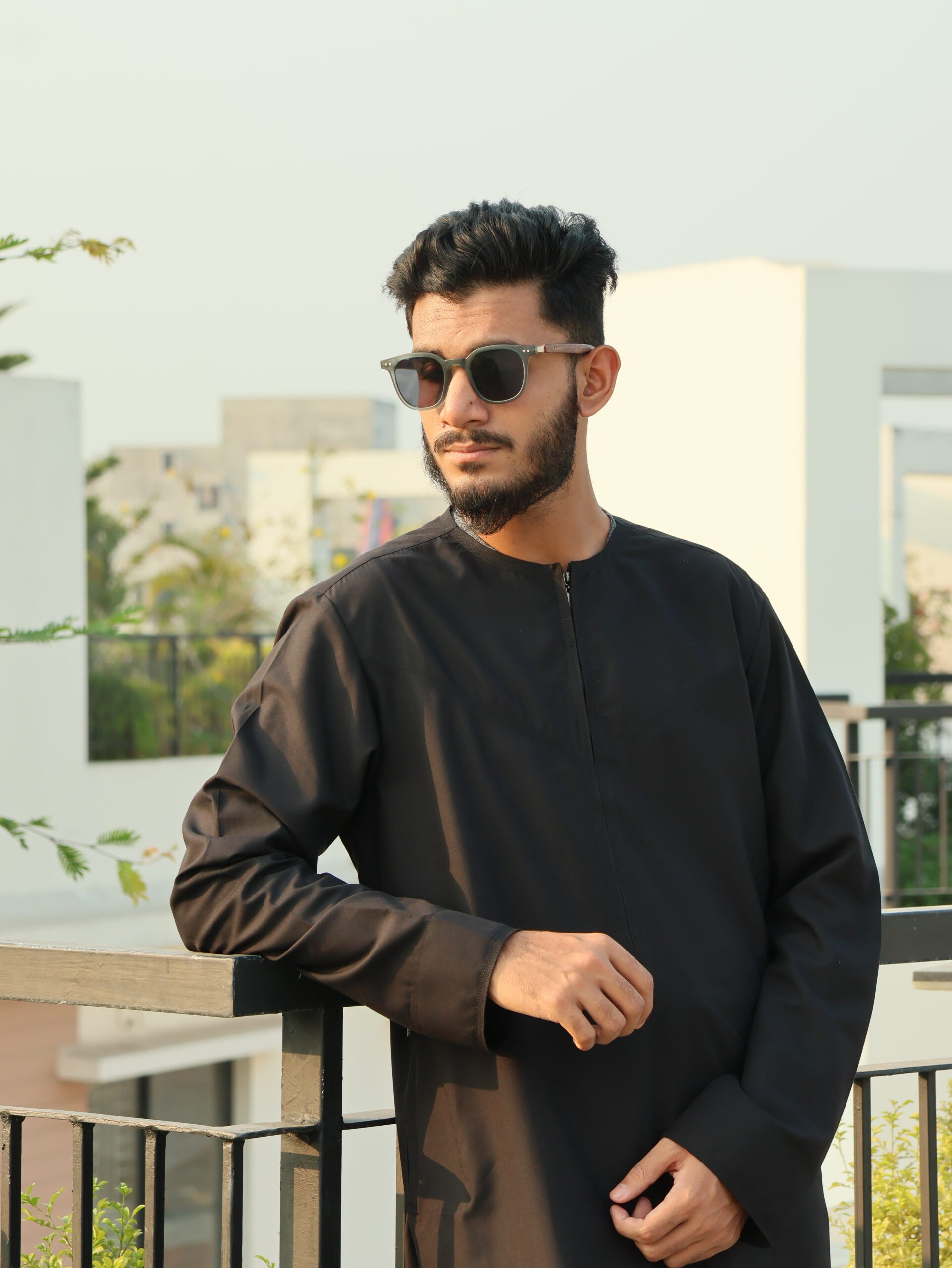 Omani Thobe Signature Series – Black1 Omani Thobe Signature Series – Black