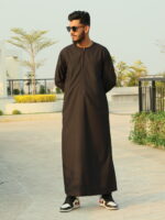 Omani Thobe Signature Series – Black