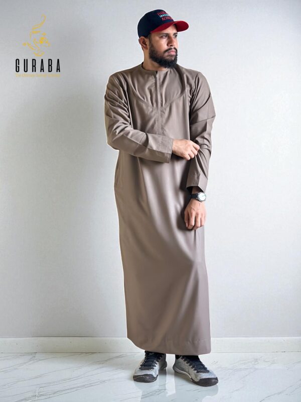 Omani Thobe