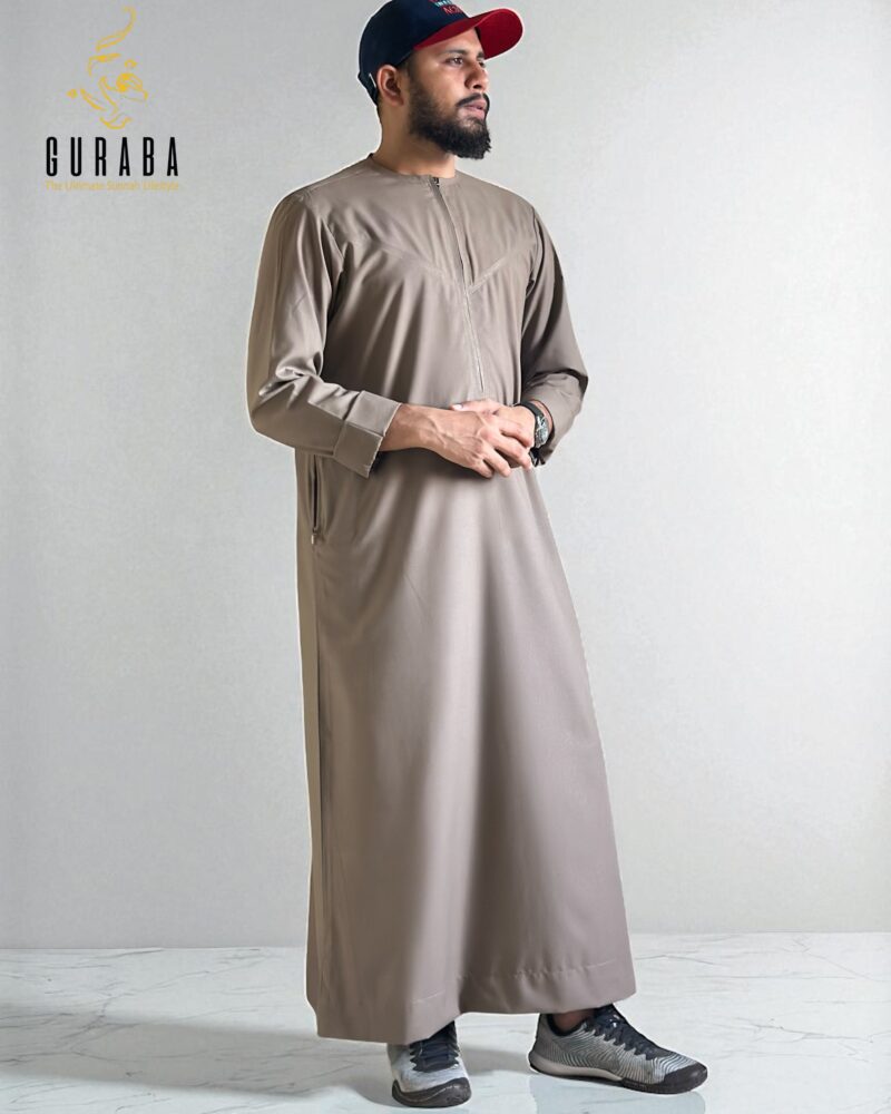 omani thobe