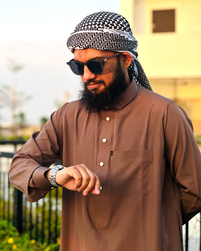 Gulf Thobe Collection Pulm Brown