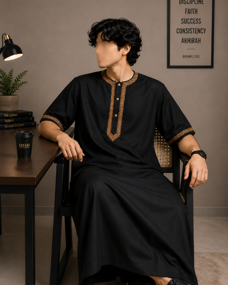 Halfsleeves Embroidery thobe Black
