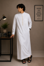 Saudi Calligraphy Embroidery thobe